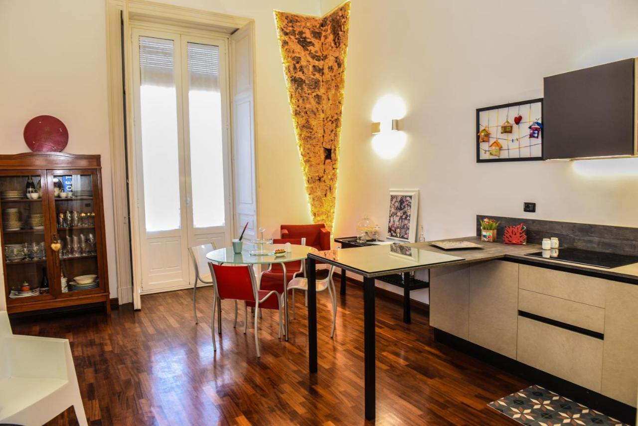 Exclusive Gina'S Apartment カターニア エクステリア 写真